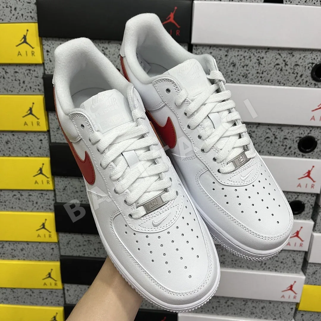 나이키 [G] 에어 포스 1 로우 화이트 레드 CU9225-101 201037 Nike Air Force 1 Low Supreme 상세 이미지 5