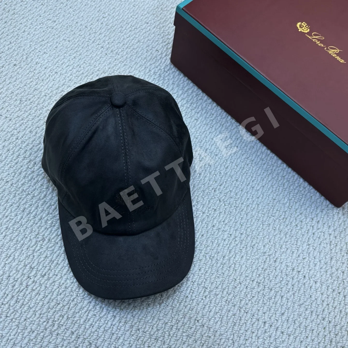 로로피아나 스웨이드 야구모자 118684
