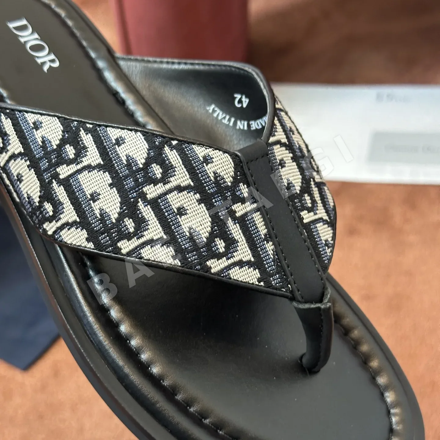 디올(Dior)의 알리아스 통 샌들 슬리퍼 상세 이미지 6
