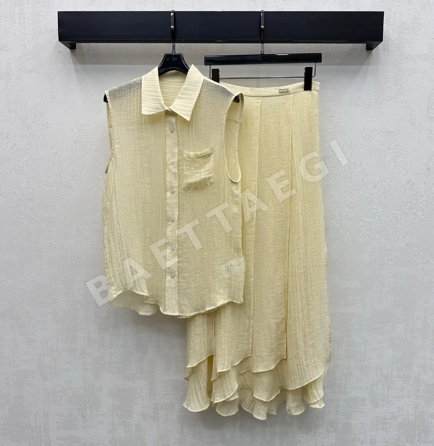 디올 플리츠 카라 노슬리브 린넨 셔츠 상세 이미지 8