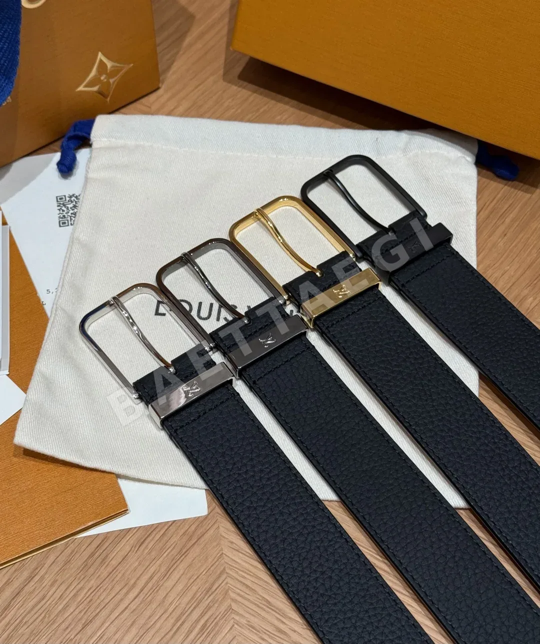 루이비통 더블페이스 핀버클 양면 가죽 벨트 상세 이미지 4