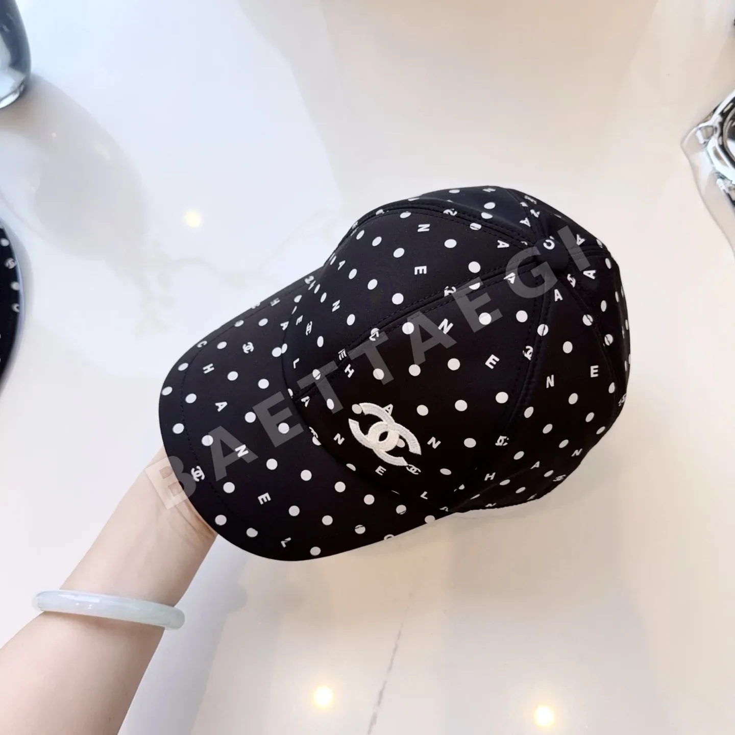 샤넬 물방울 무늬 베이스볼 캡 상세 이미지 8