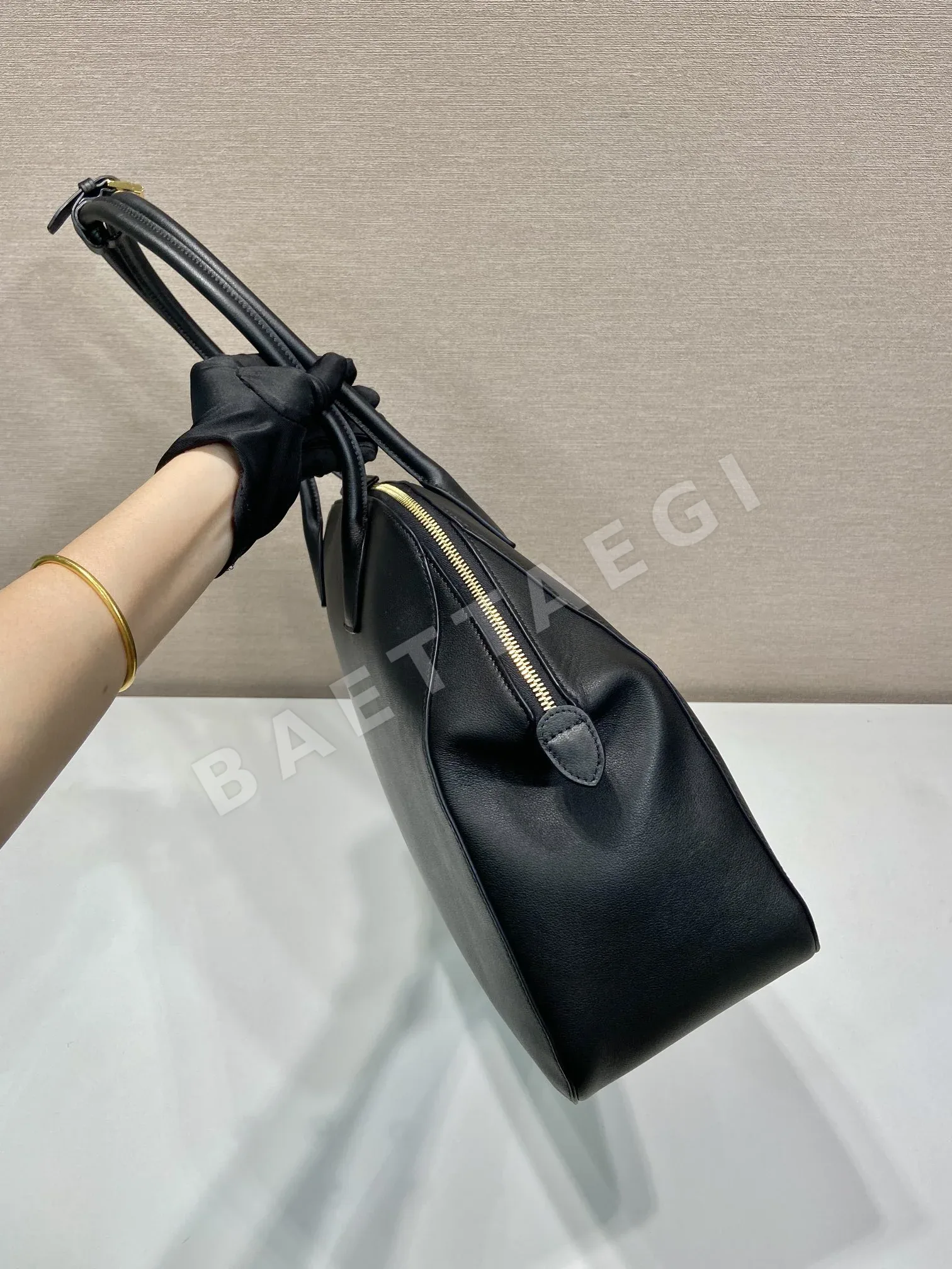 프라다 가죽 핸드백 숄더백 1BG506 상세 이미지 5