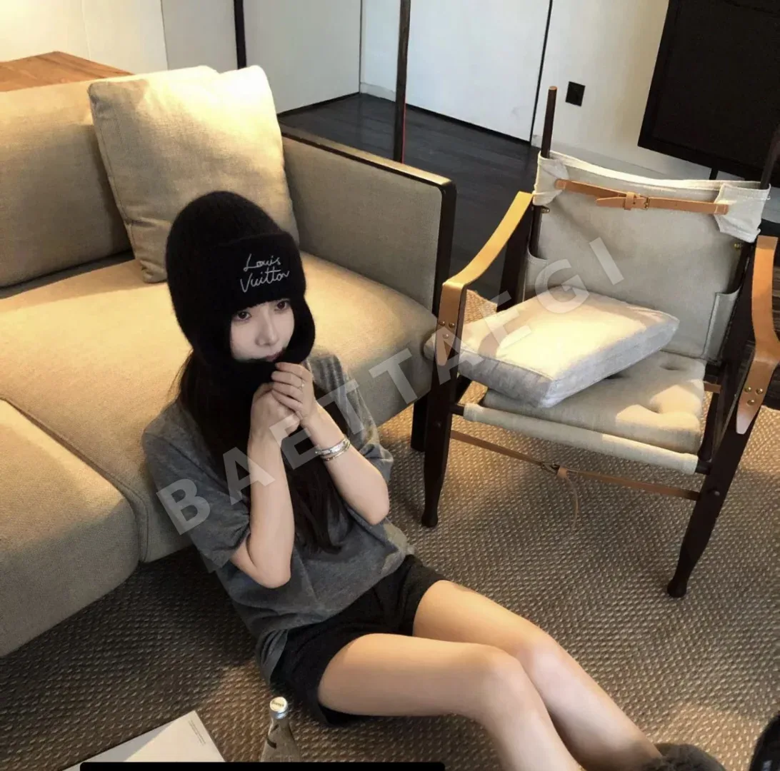 루이비통 이어플랩 모자 상세 이미지 1