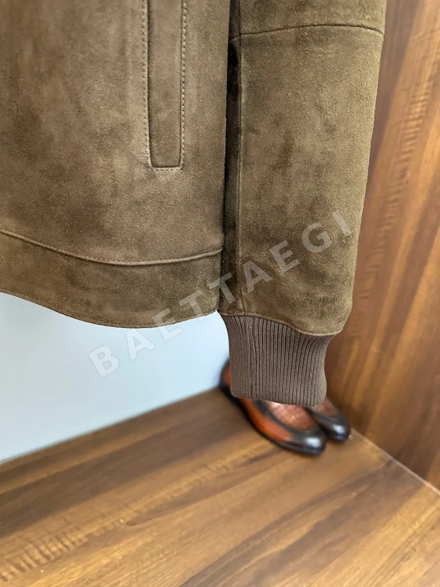 보테가베네타 스웨이드 베이스볼 자켓 상세 이미지 6