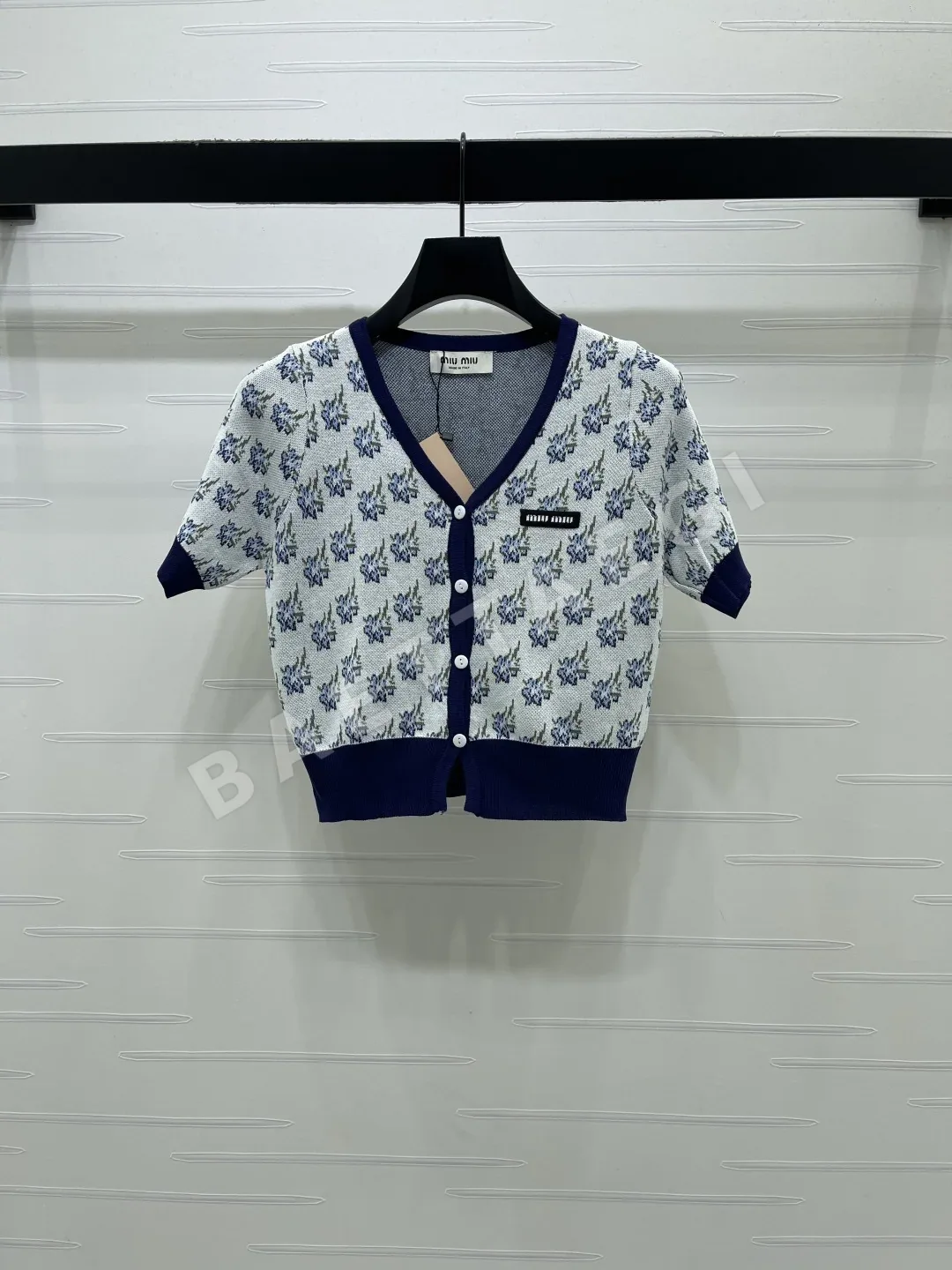 디올 꽃무늬 니트 V넥 반팔 가디건 51842