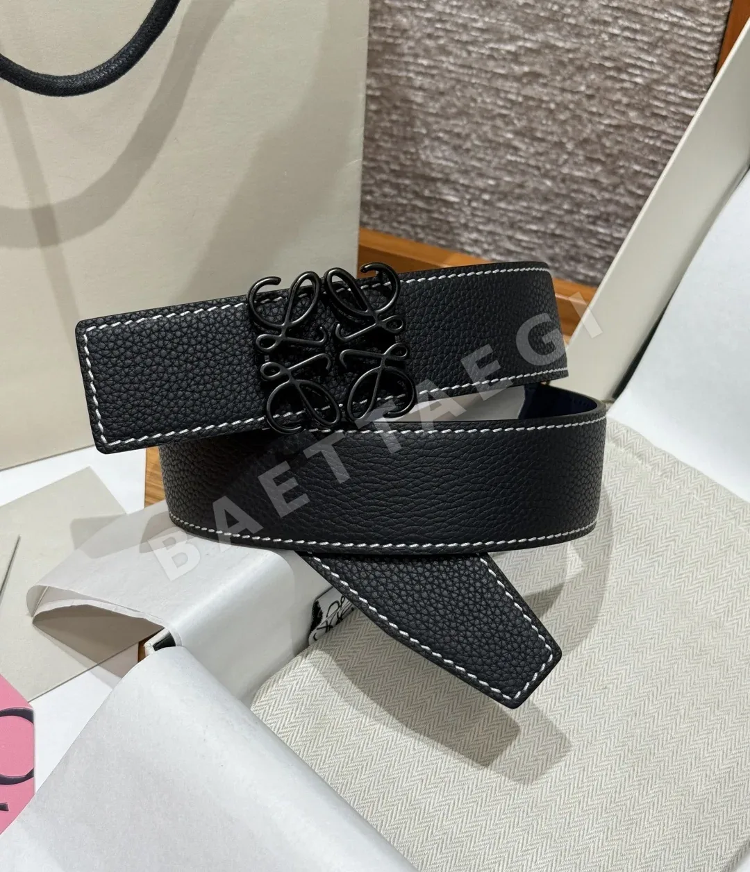 로에베 아나그램 양면 가죽 벨트 상세 이미지 2