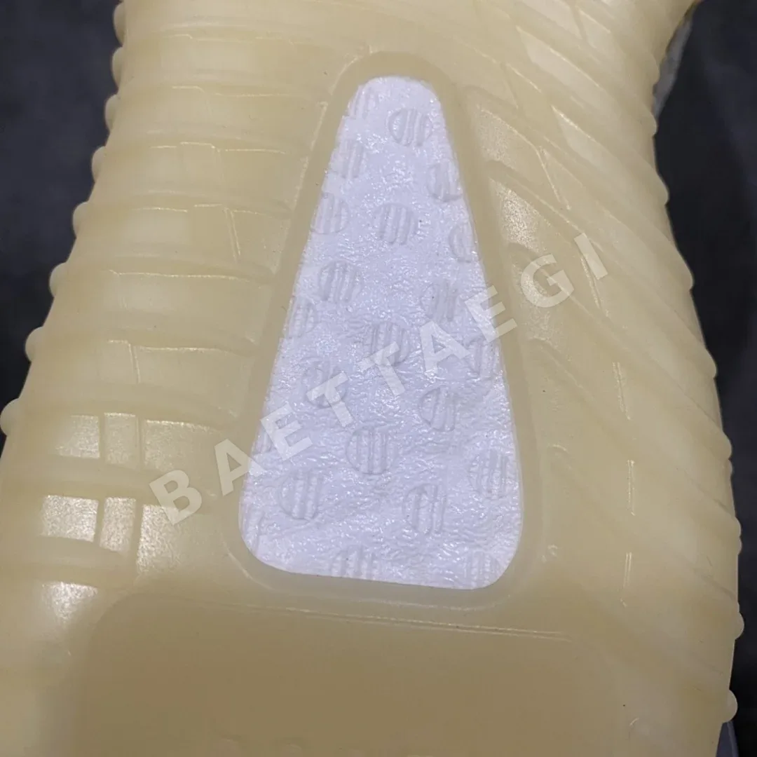 아디다스 이지 350 FZ5246 200684 Adidas Yeezy 350 상세 이미지 13