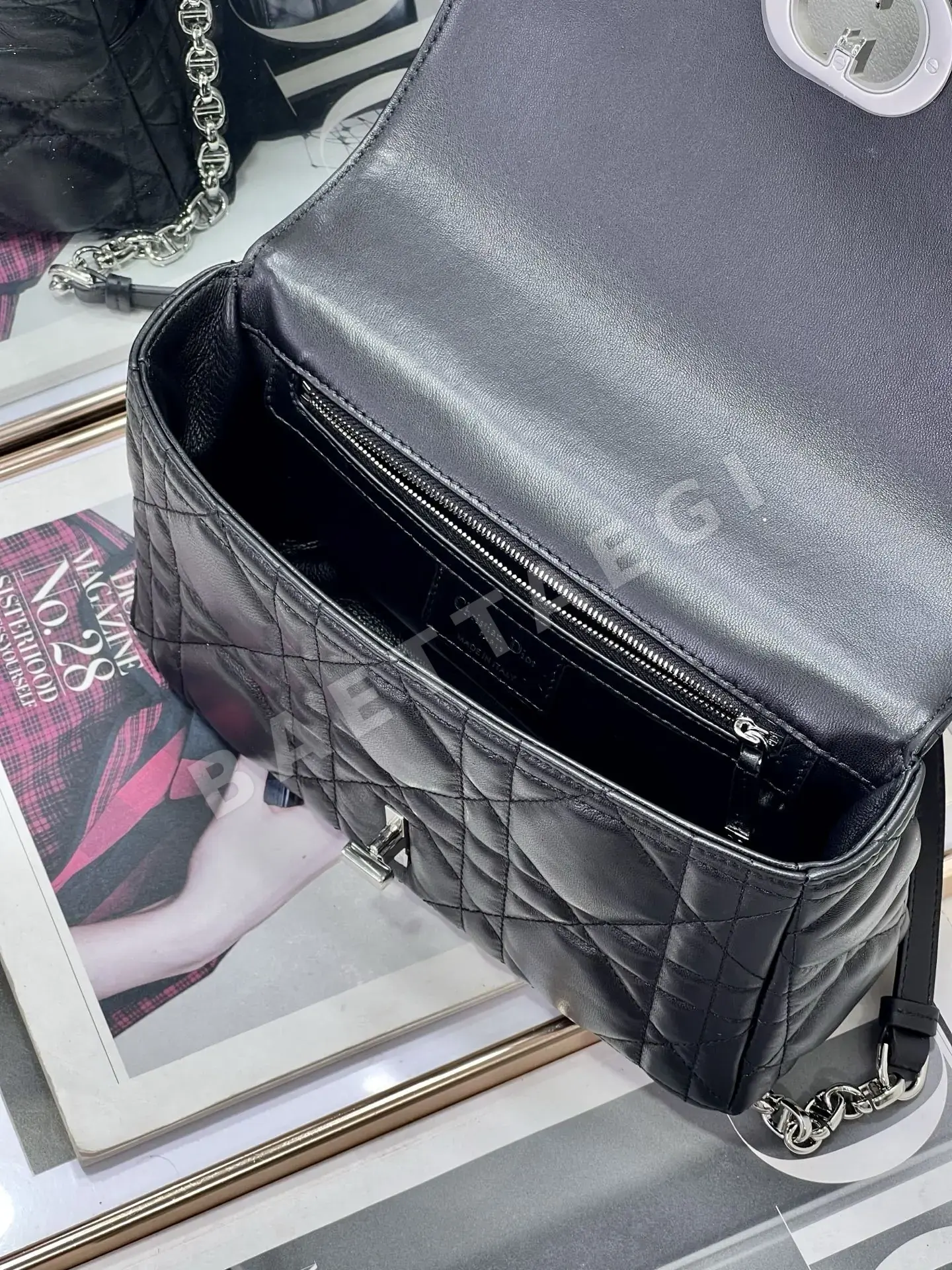 디올 카로 램스킨 토트 가방 상세 이미지 7
