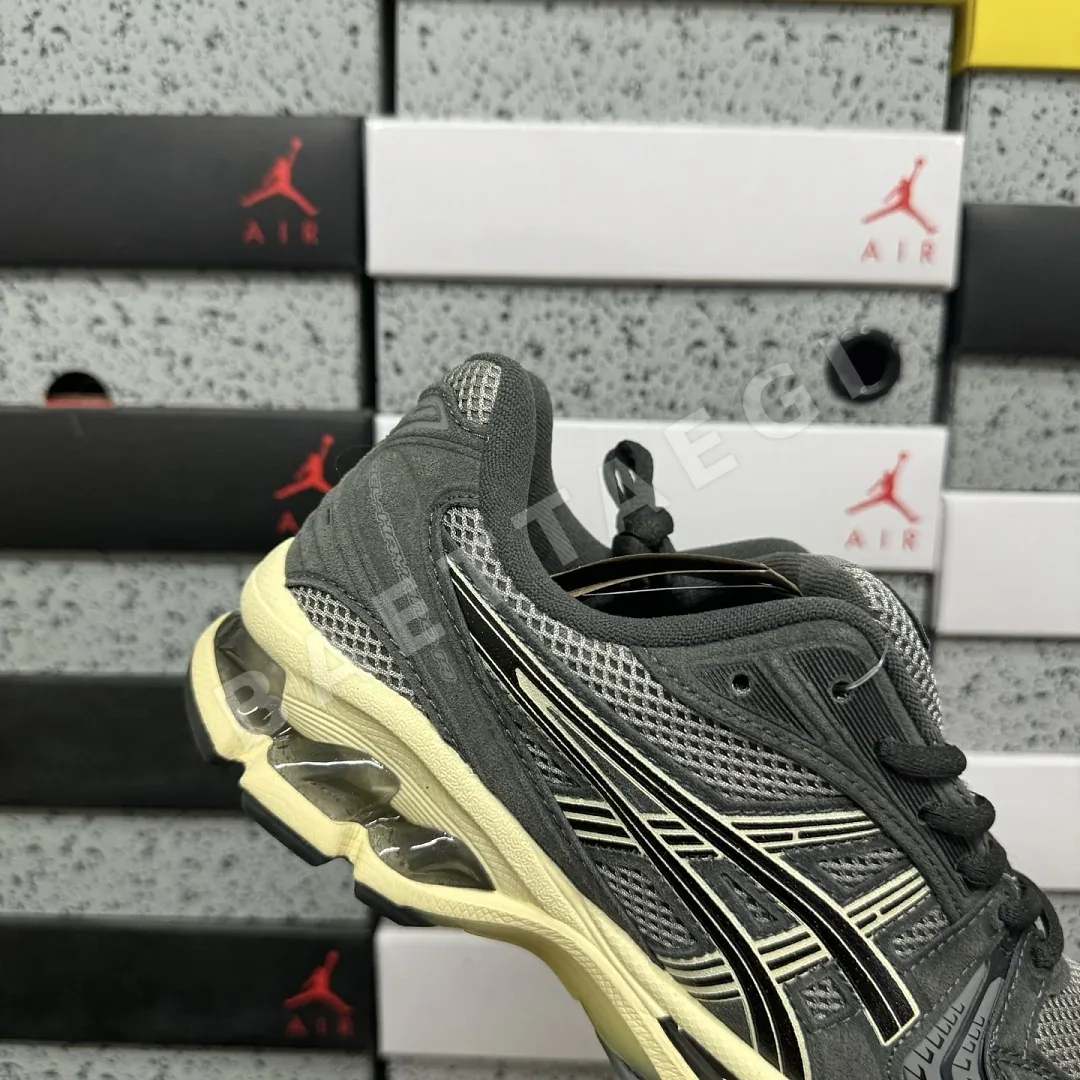 아식스 [LZ] 젤 카야노 14 1283A540-020 200575 Asics Gel-Kayano 14 Clay Grey Black 상세 이미지 6