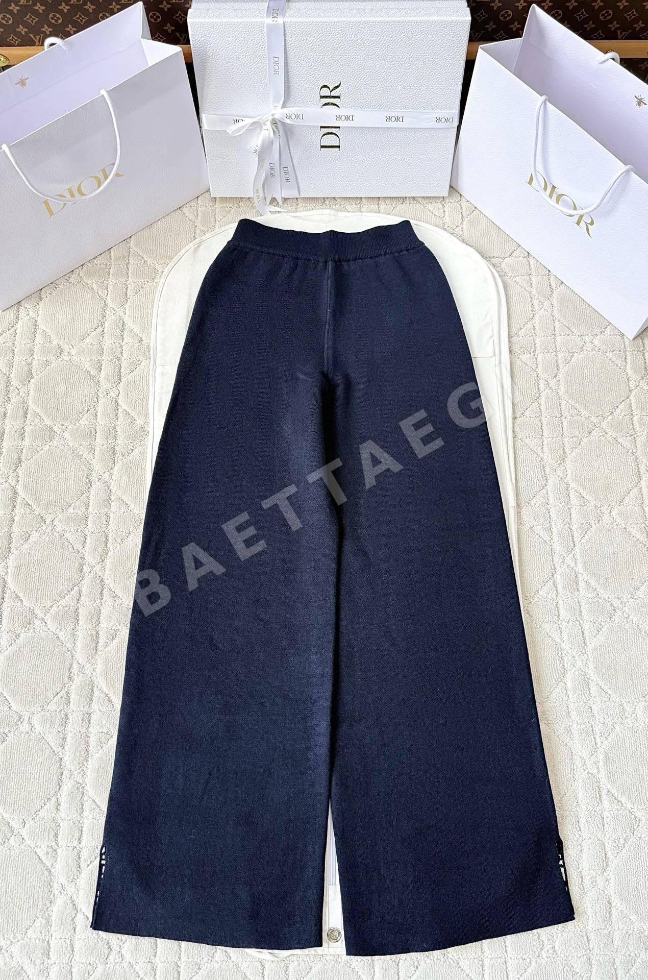 디올 양면 니트 세일러 카라 여성 바지 상세 이미지 2