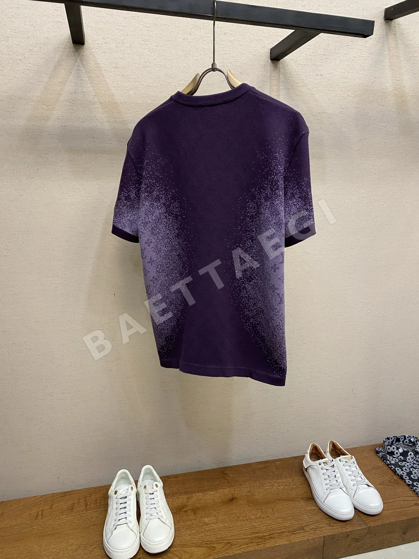 루이비통 모노그램 자카드 그라데이션 반팔 셔츠 상세 이미지 2