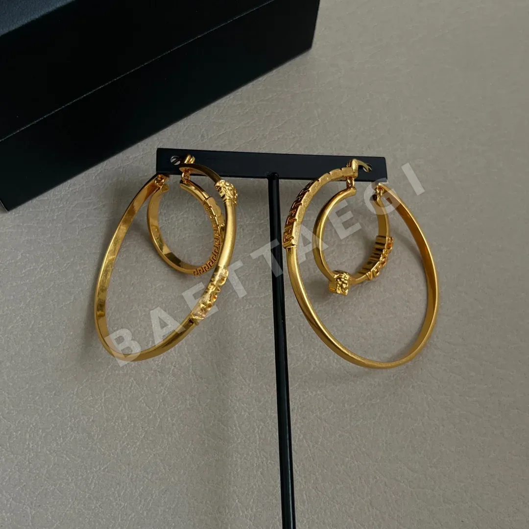 베르사체 귀걸이 63366 Versace Earrings 상세 이미지 4