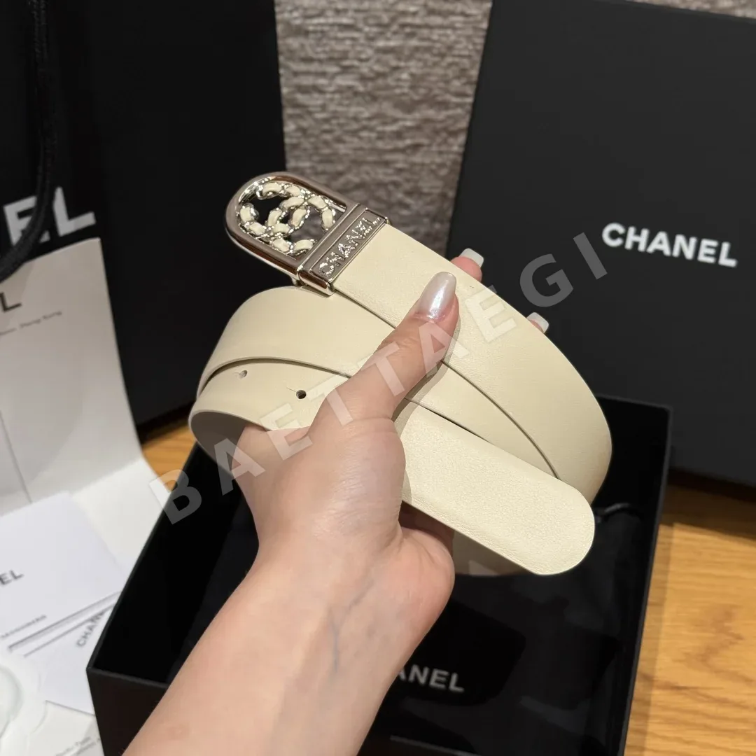샤넬 더블 C 골드 로고 소가죽 양면 벨트 상세 이미지 3