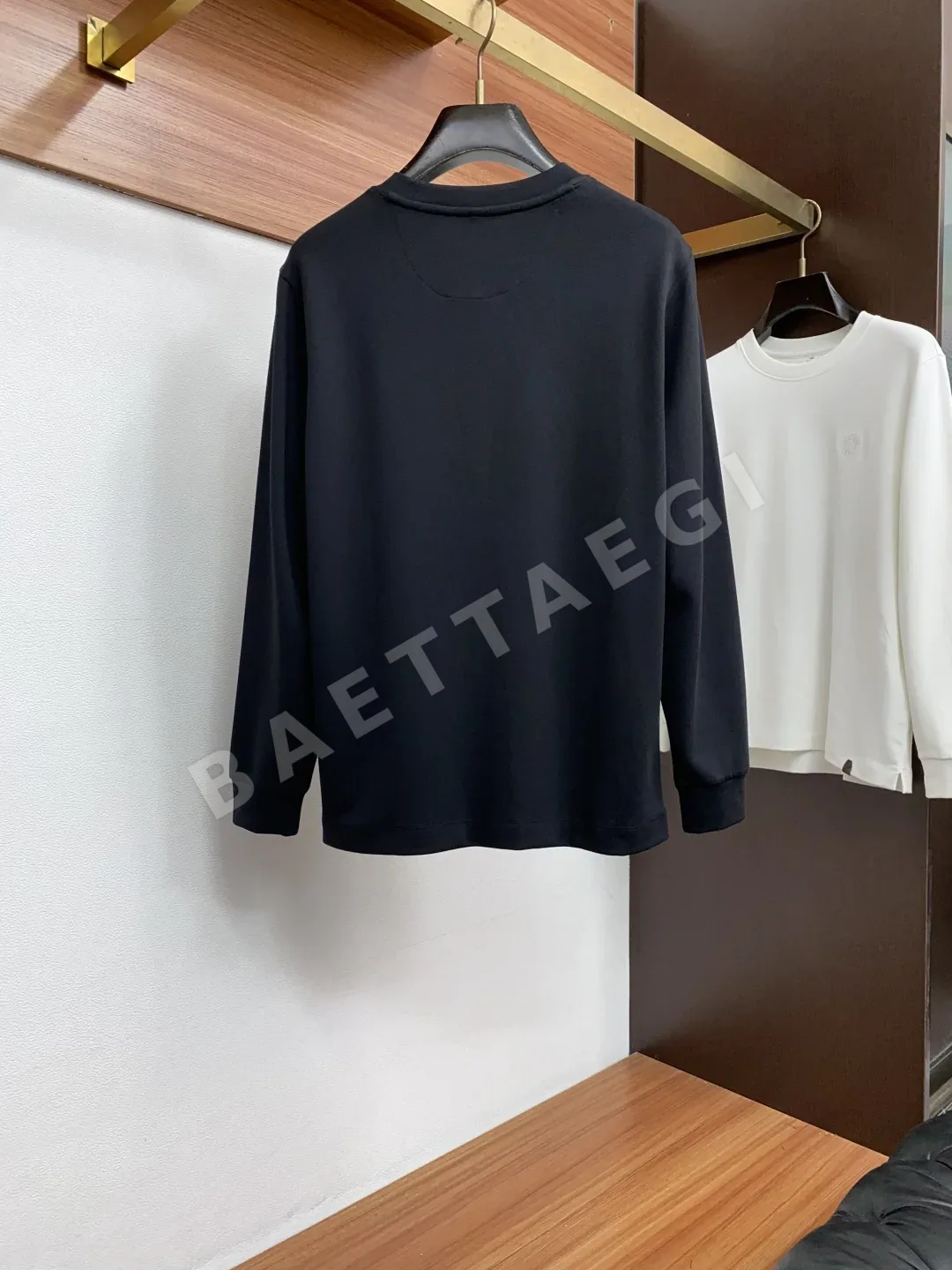 브리오니 남성 면 혼방 크루넥 긴팔 셔츠 상세 이미지 9