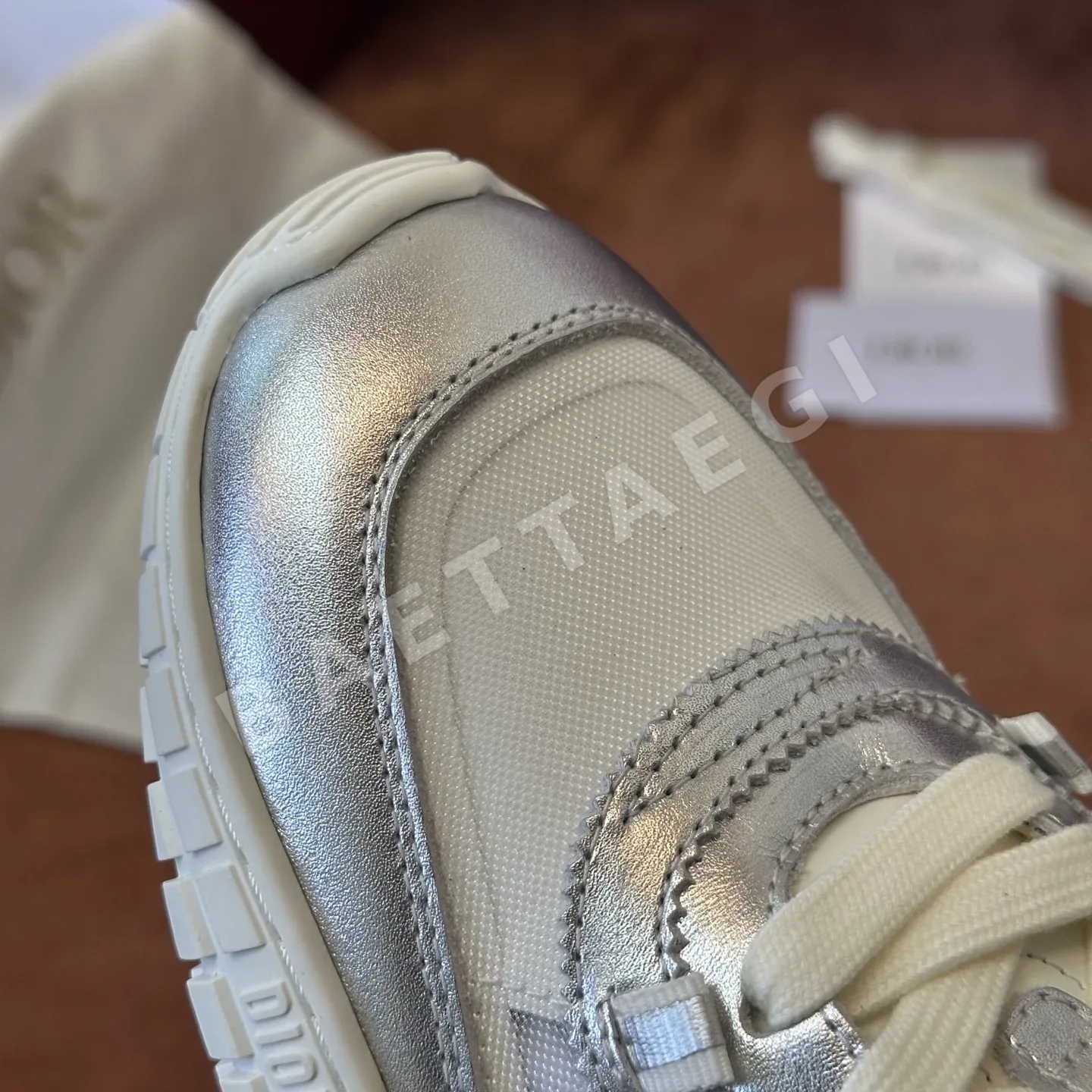 디올 러너 커플 캐주얼 스니커즈 상세 이미지 4