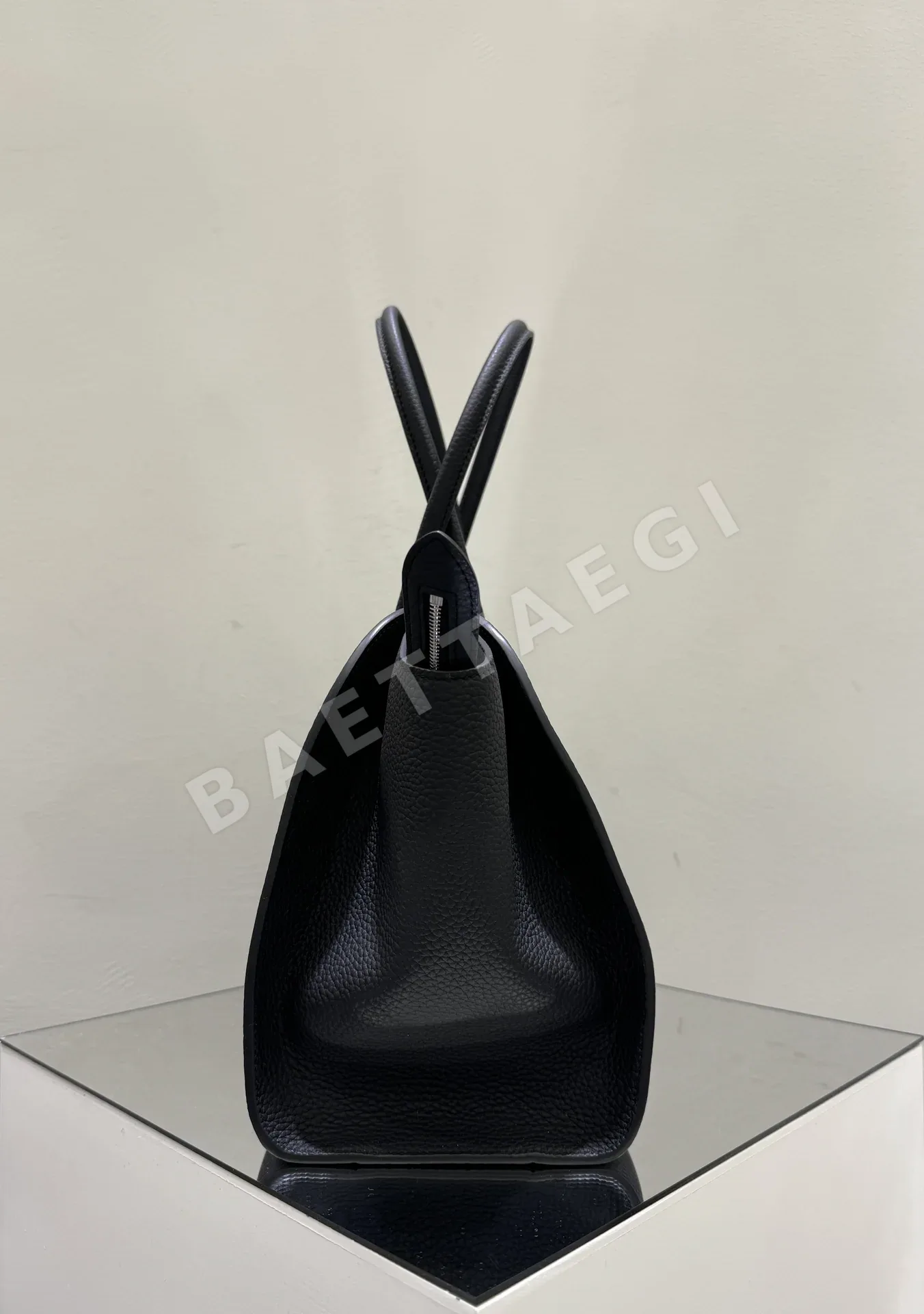 더로우 마로 14 라이치 블랙 가방 상세 이미지 3