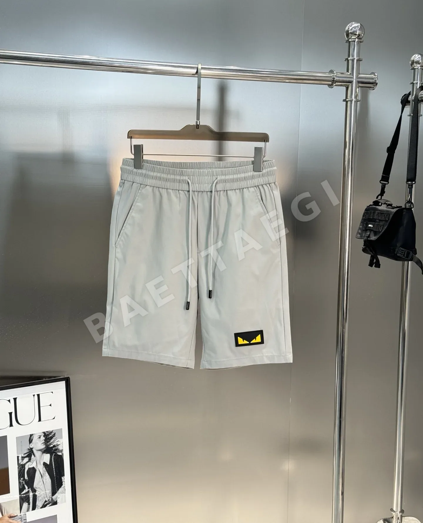 펜디 3D 몬스터 로고 남성 반팔 티셔츠 상세 이미지 4