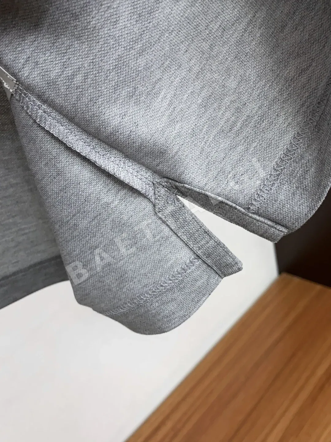 톰브라운 실크광택 카라 남성 반팔 폴로셔츠 상세 이미지 6