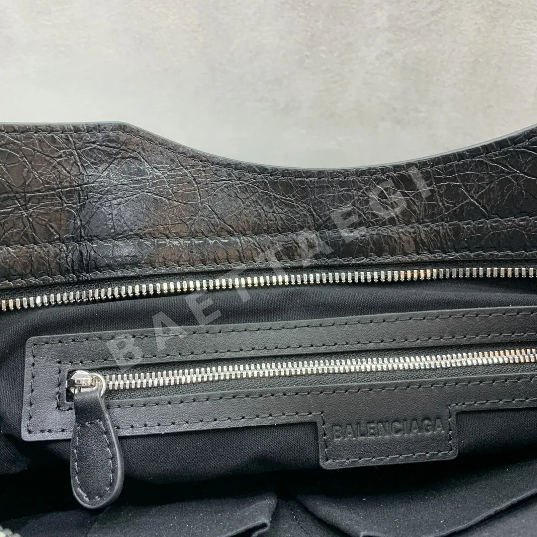 발렌시아가 르 시티 대형 핸드백 1157481180 상세 이미지 7