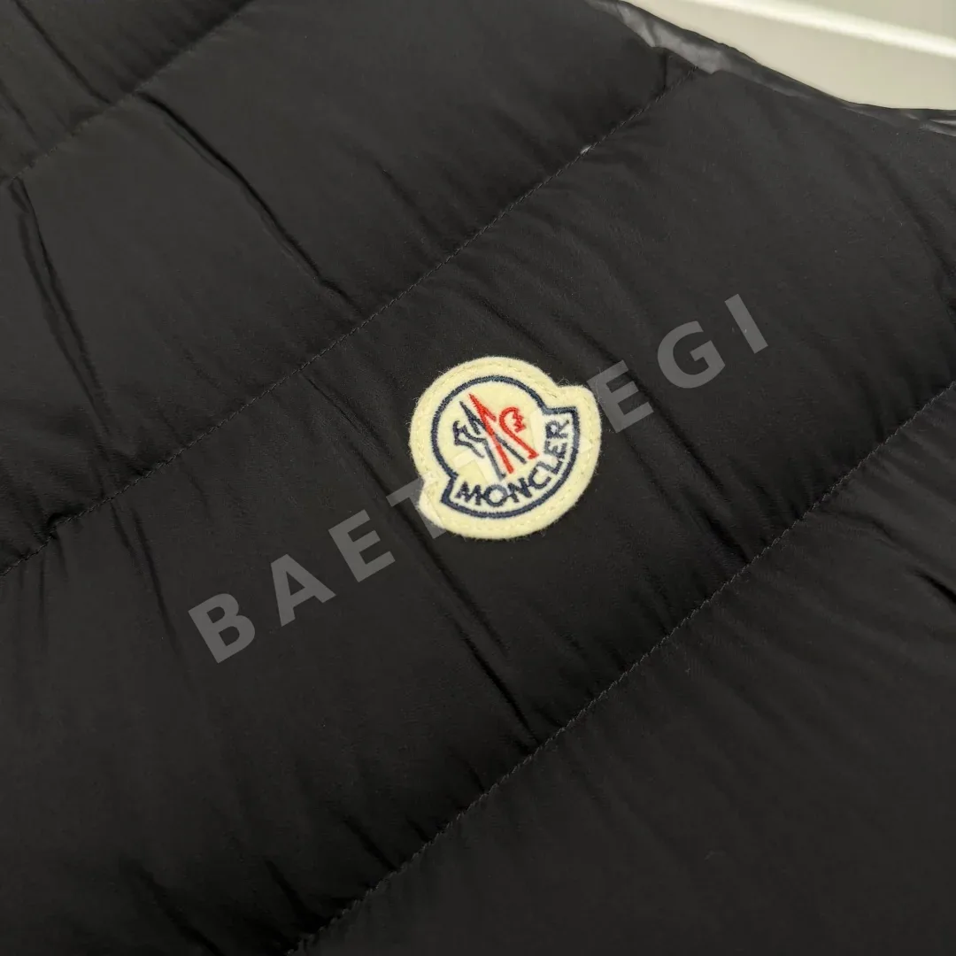 몽클레르 티브 남성 다운 조끼 상세 이미지 8