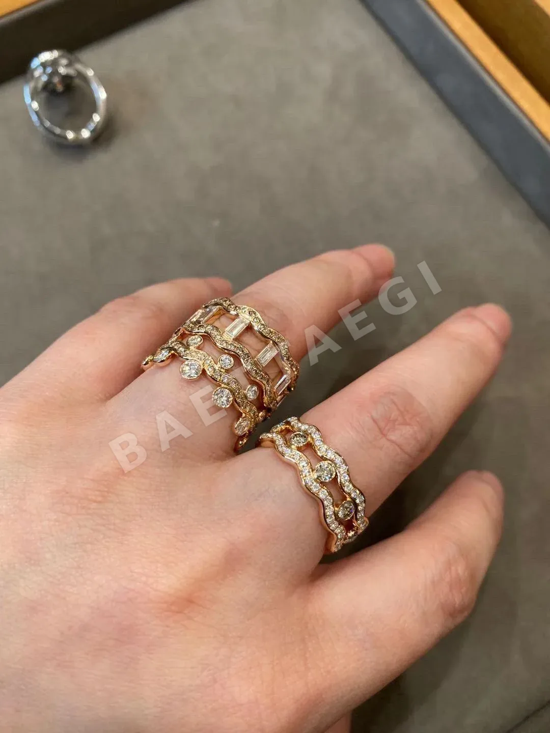 에르메스 물결 디자인 금도금 실버 반지 상세 이미지 2