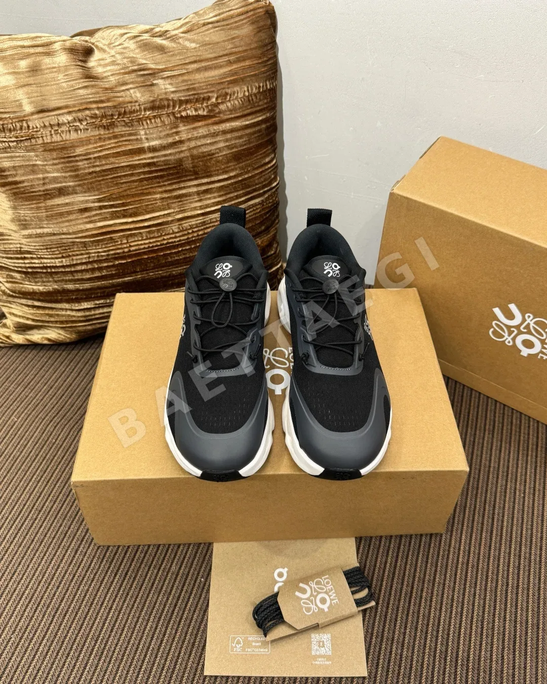 로에베 스니커즈 메시 187640
