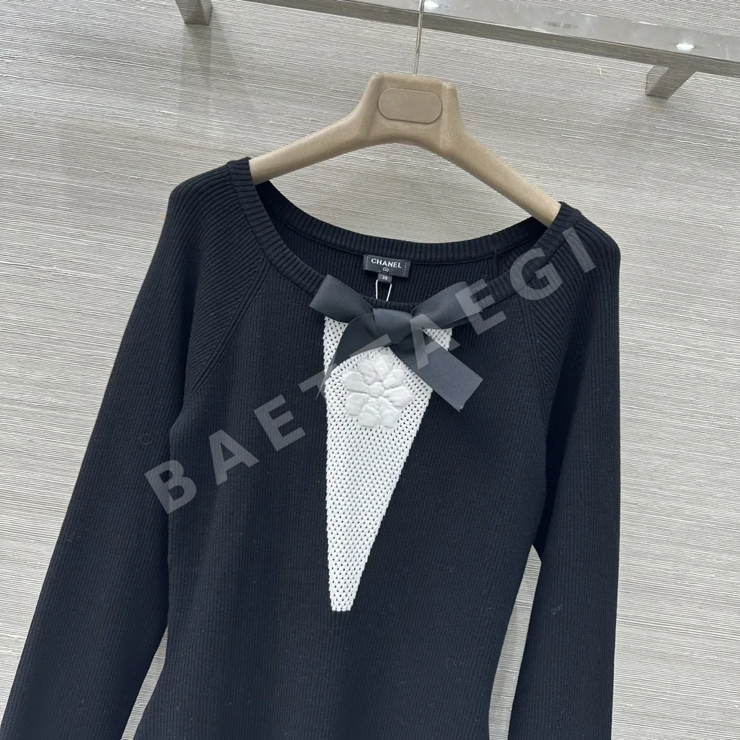 샤넬 까멜리아 3D 리본 니트 원피스 블랙 화이트 상세 이미지 2