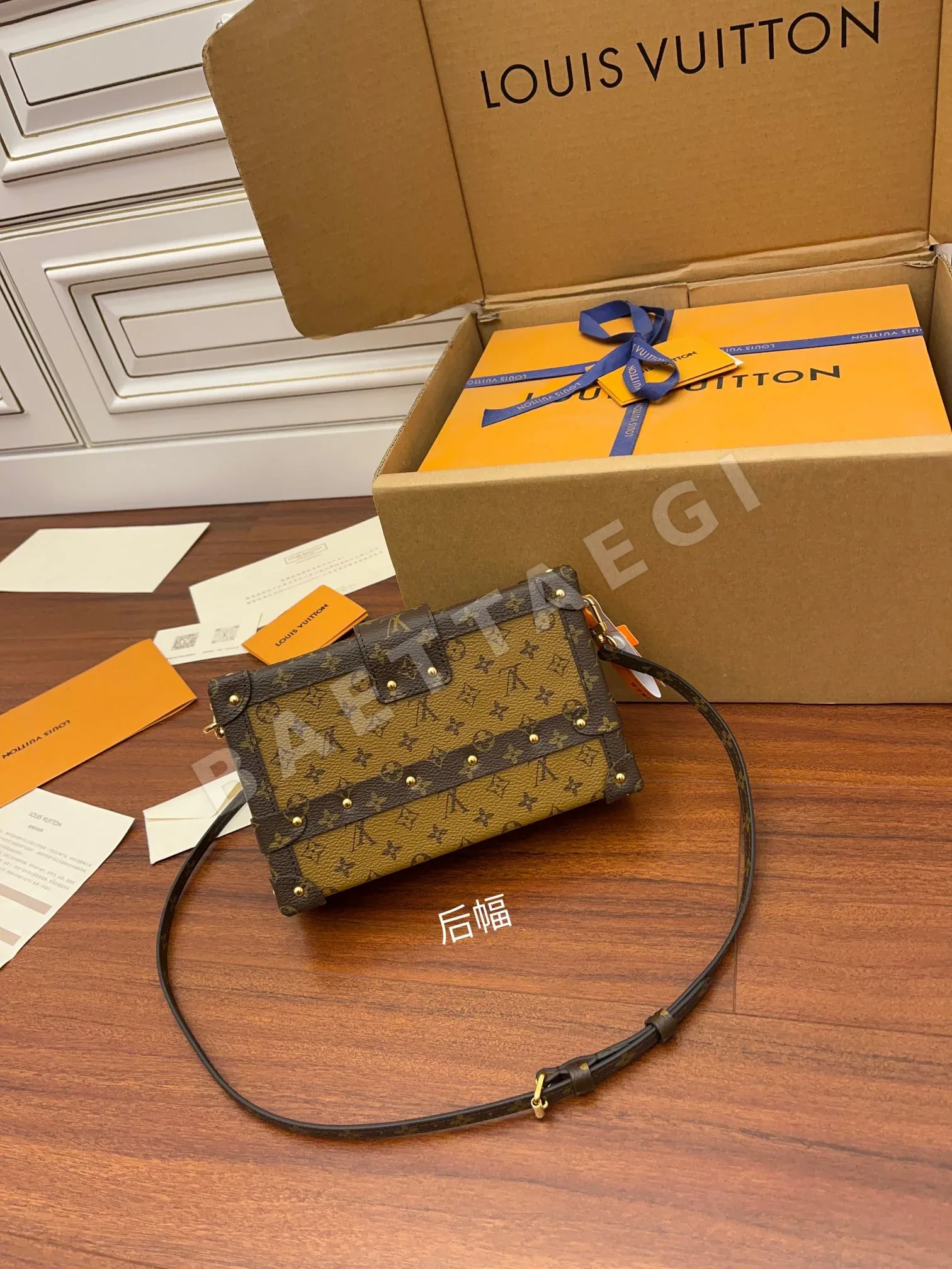 루이비통 M44154 가방 상세 이미지 2