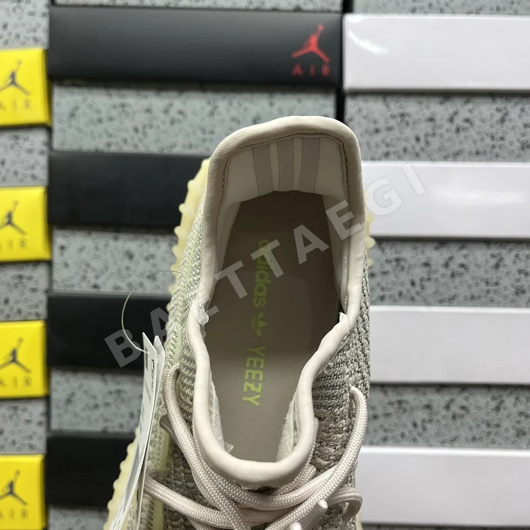 아디다스 [XQ] 이지 부스트 350 V2 FW5318 200762 Adidas Yeezy Boost 350 V2 Citrin 상세 이미지 9
