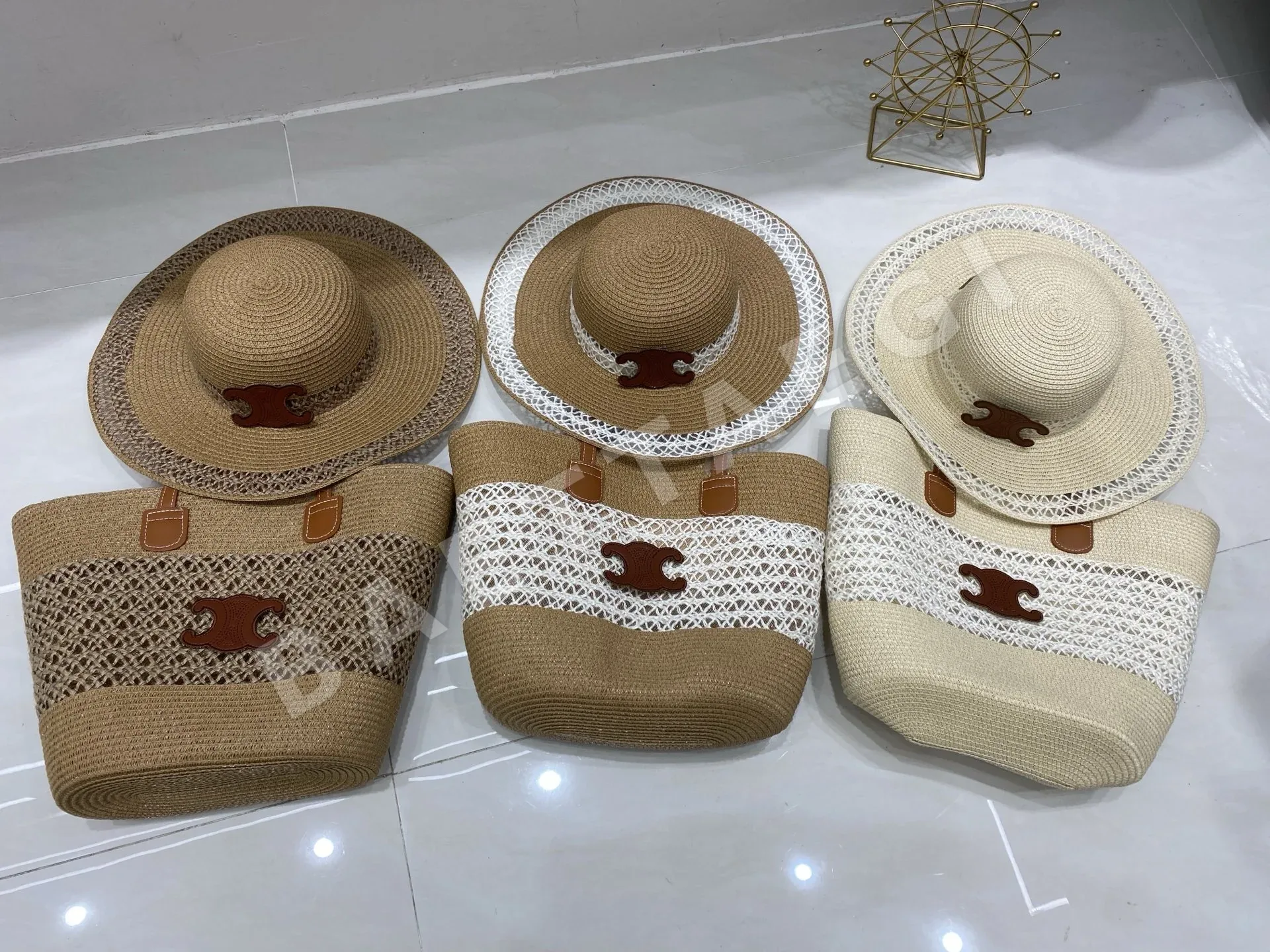셀린느 캡 120255