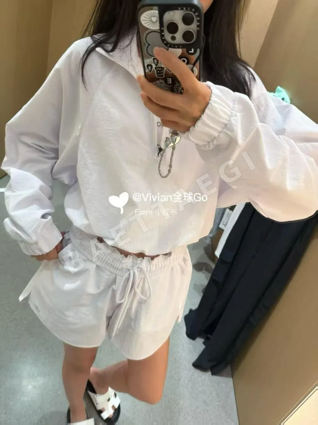 알로 써니 스포츠 지퍼 풀오버 & 반바지 세트 129658