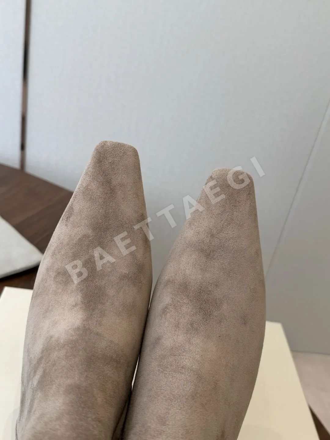 브루넬로쿠치넬리 미드카프 스틸레토 힐 부츠 상세 이미지 6