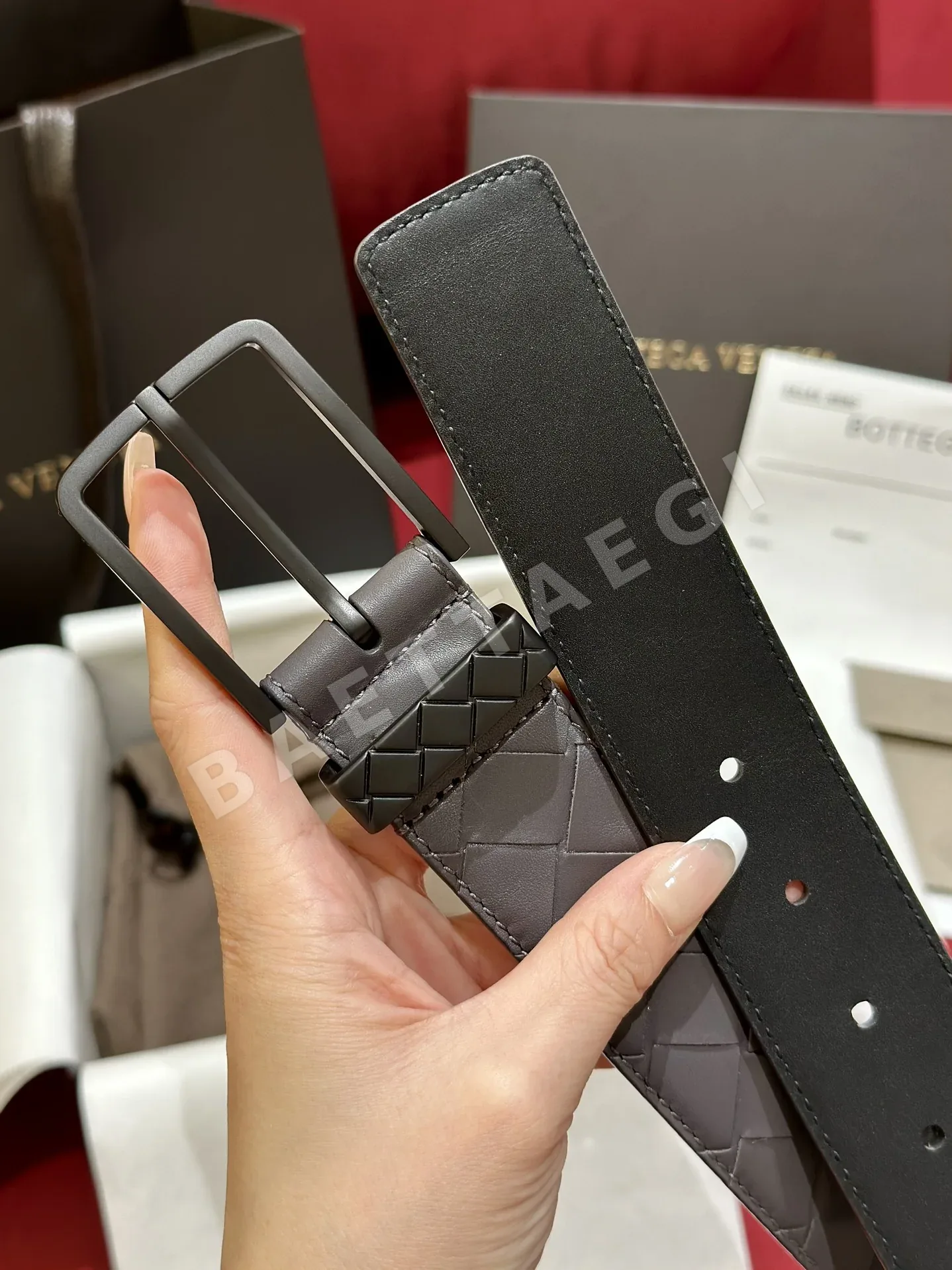 보테가베네타 송아지가죽 남성 벨트 상세 이미지 7