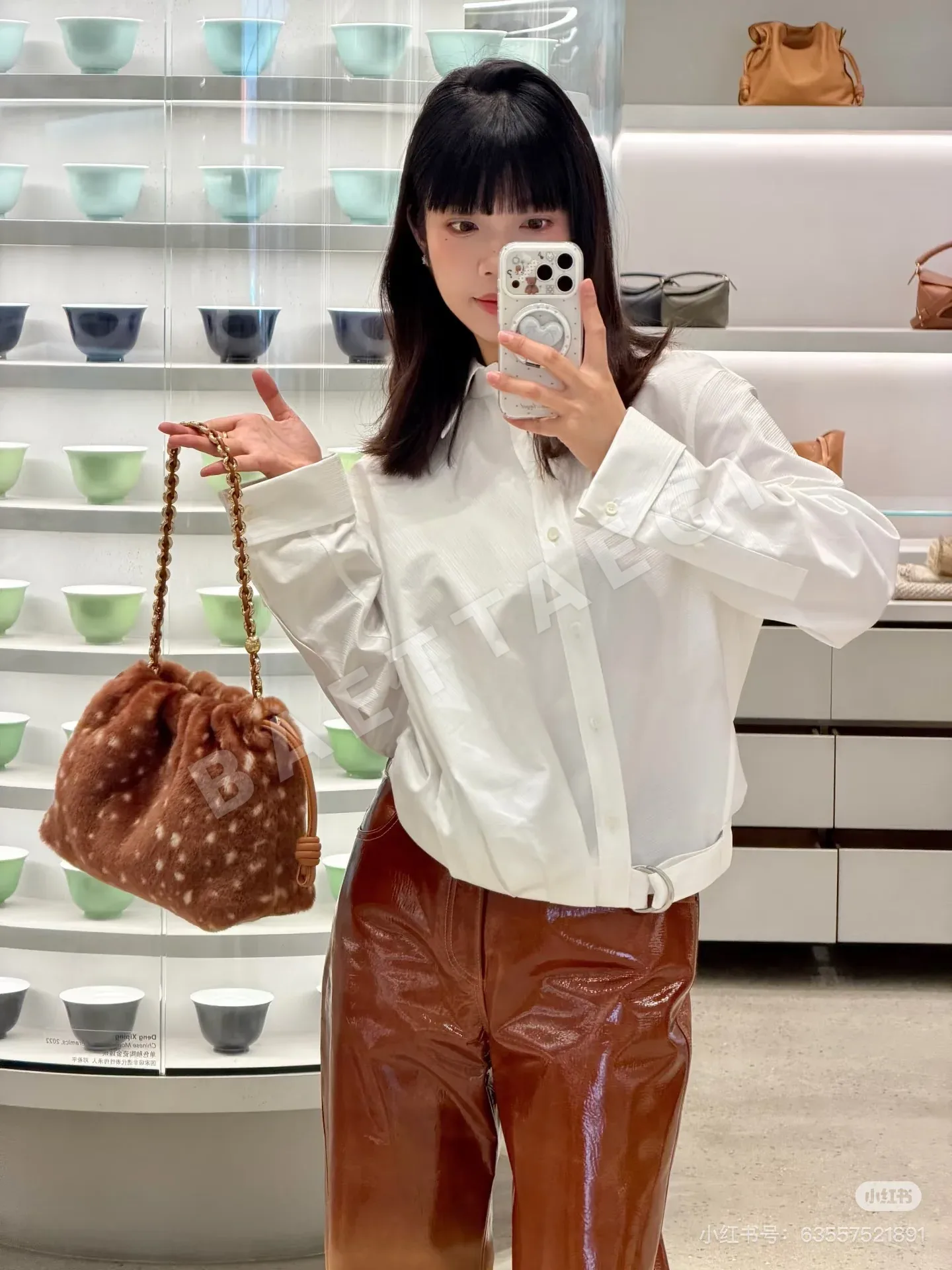 로에베 비대칭 실루엣 벨티드 여성 셔츠 상세 이미지 6