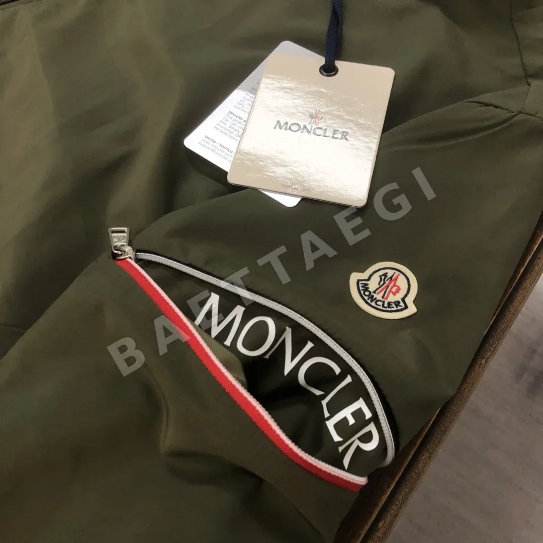 몽클레르 남성 자켓 52702 Moncler 상세 이미지 4