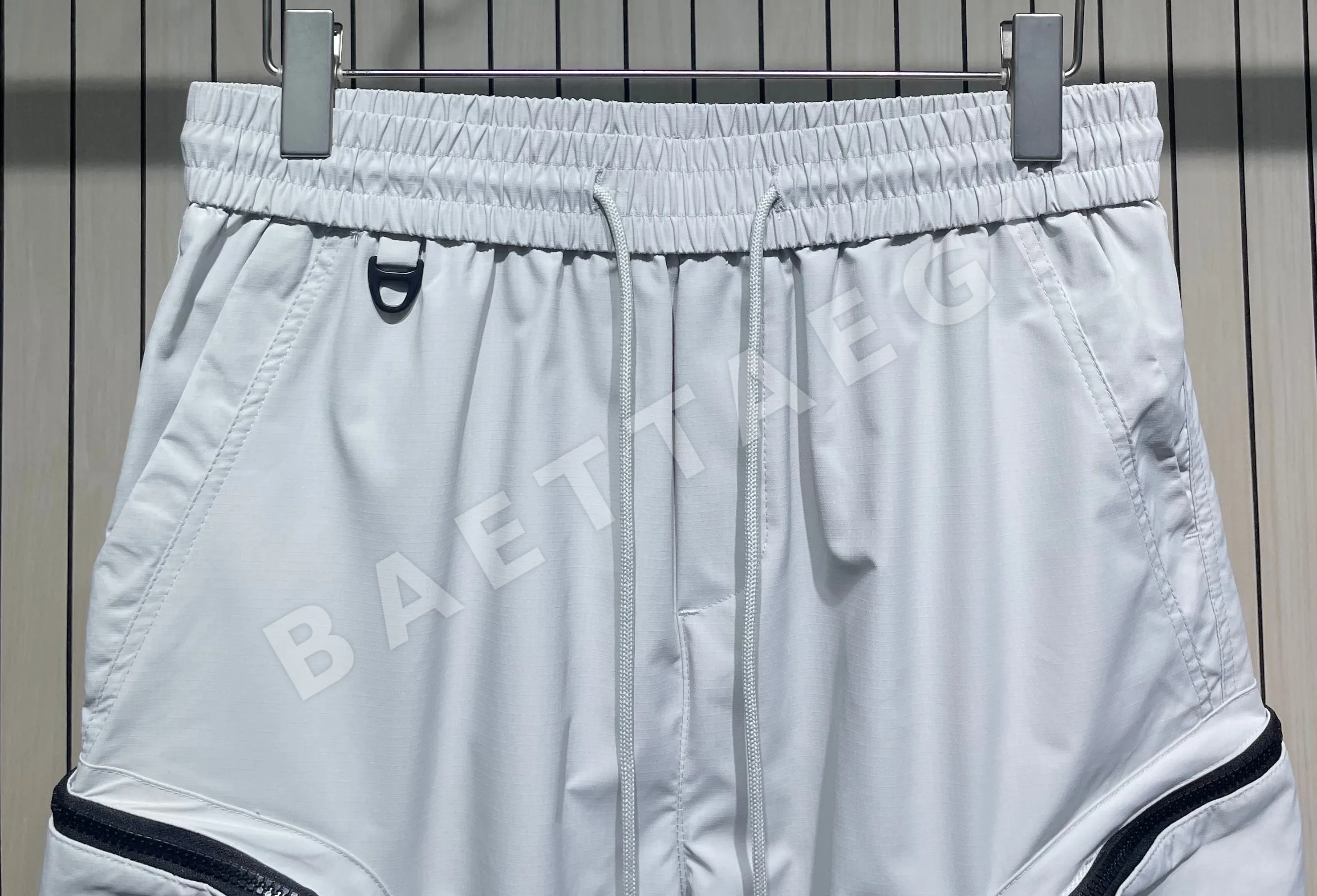 스톤아일랜드 뉴로고 카고포켓 남성 반바지 상세 이미지 7
