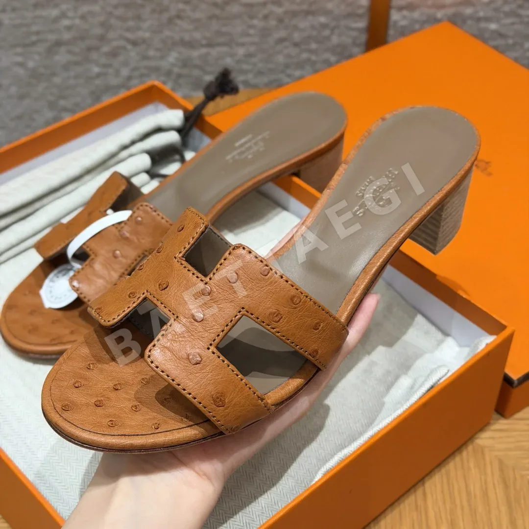 에르메스 오아시스 샌들 골든 브라운 가죽 상세 이미지 2