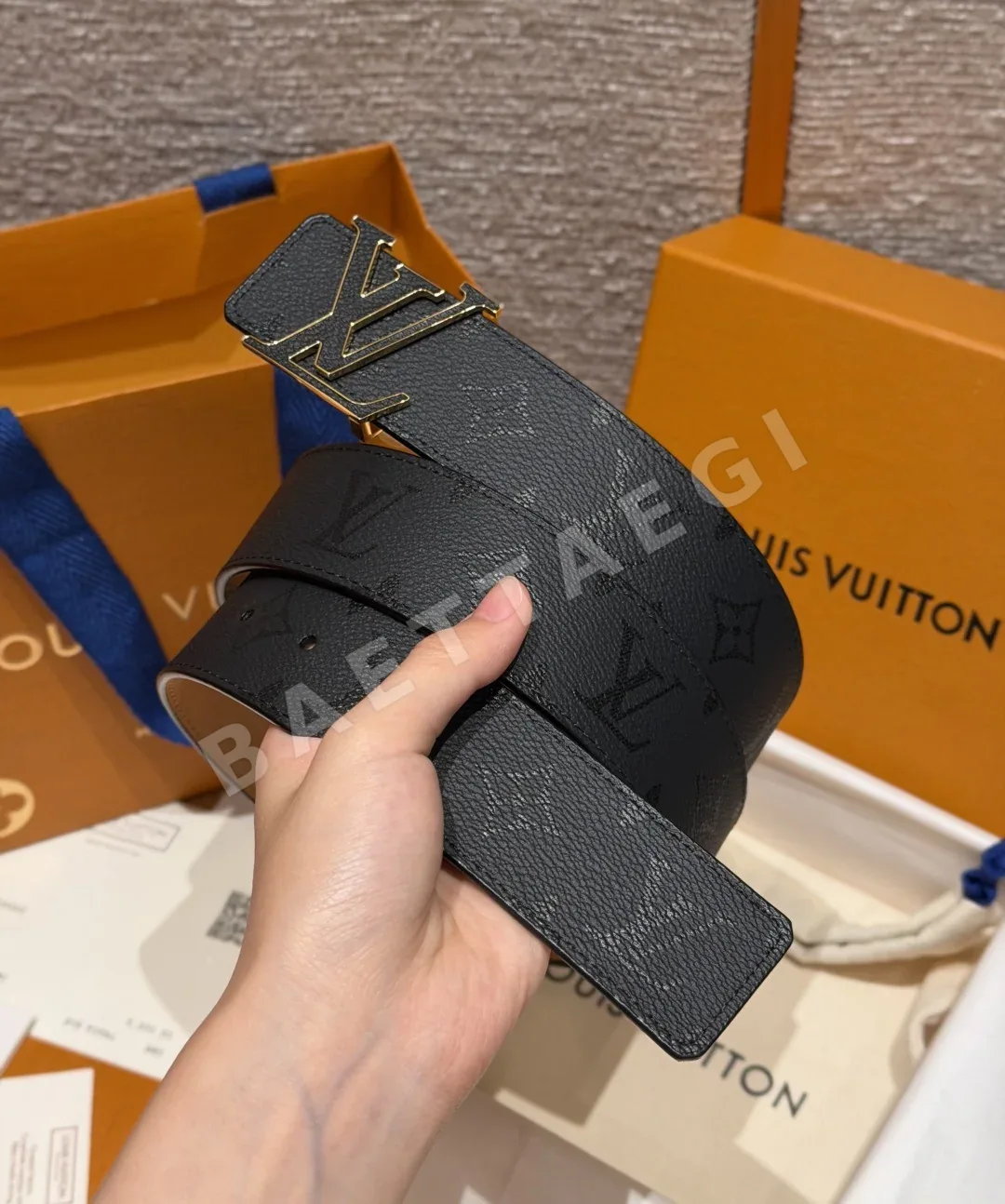 루이비통 3 단계 조절 가능 40mm 리버시블 벨트 상세 이미지 2