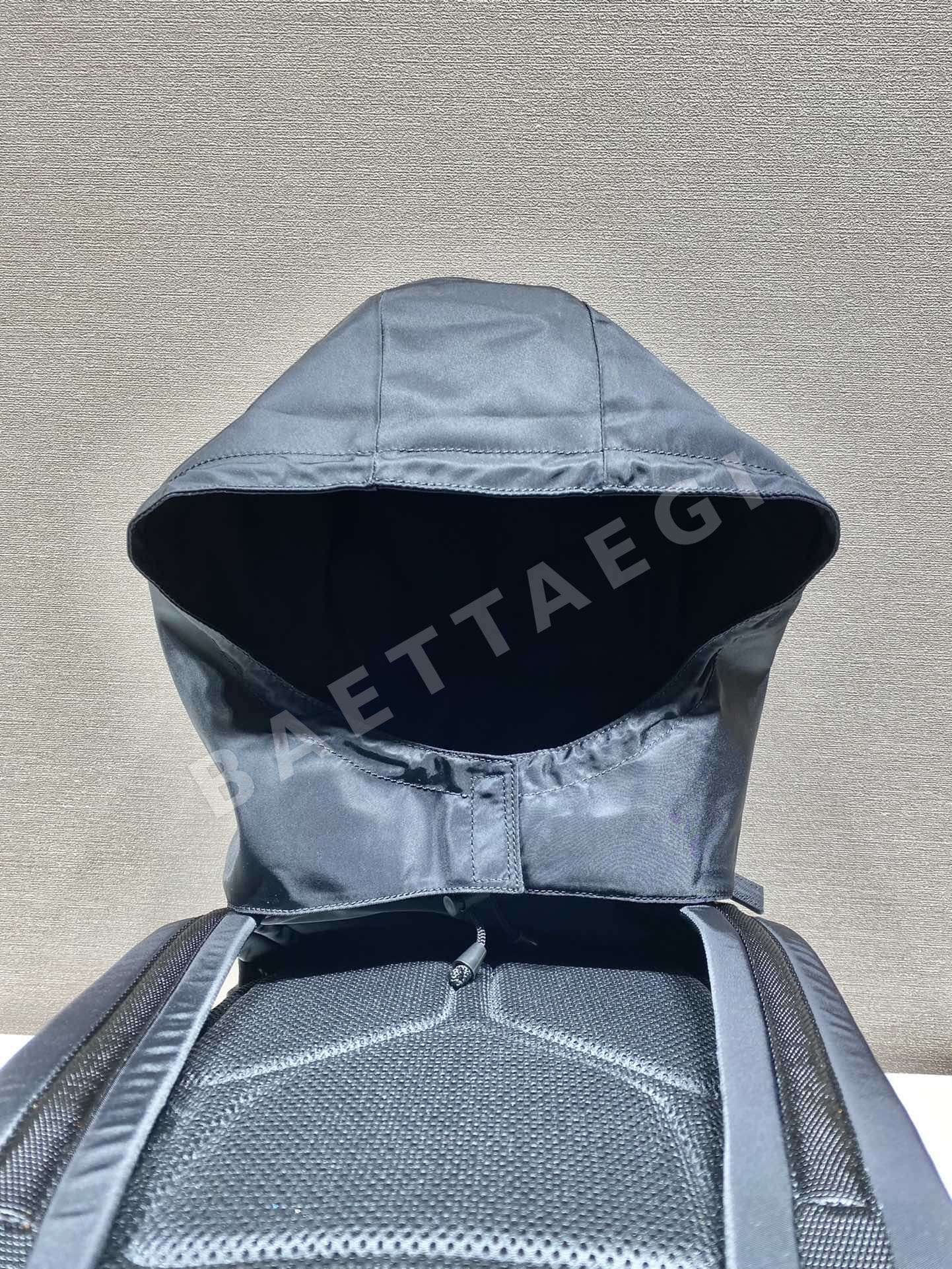 프라다 후드 백팩 2VZ135 상세 이미지 6