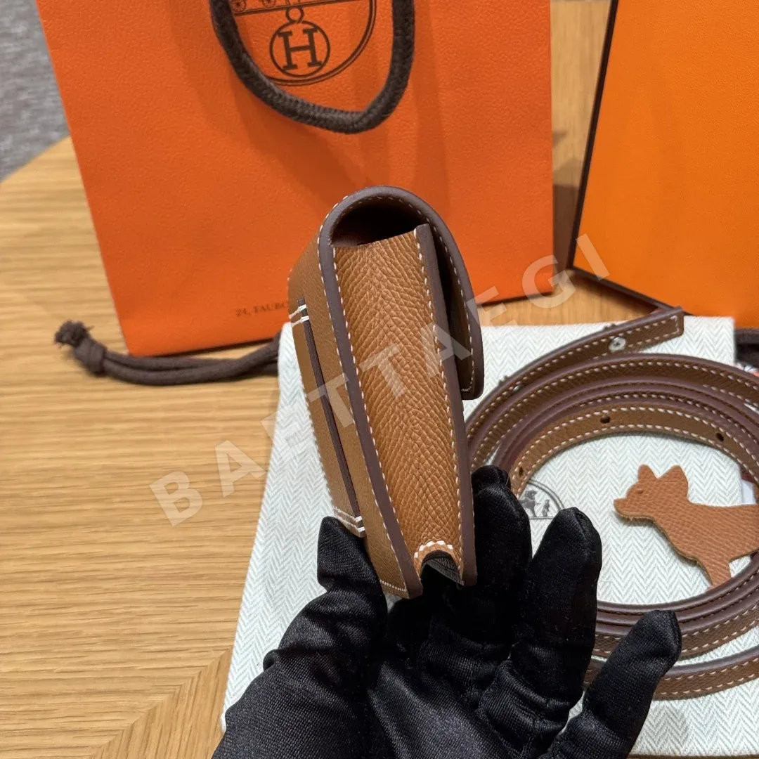 에르메스 콘스탄스 엡솜 가죽 반지갑 상세 이미지 2
