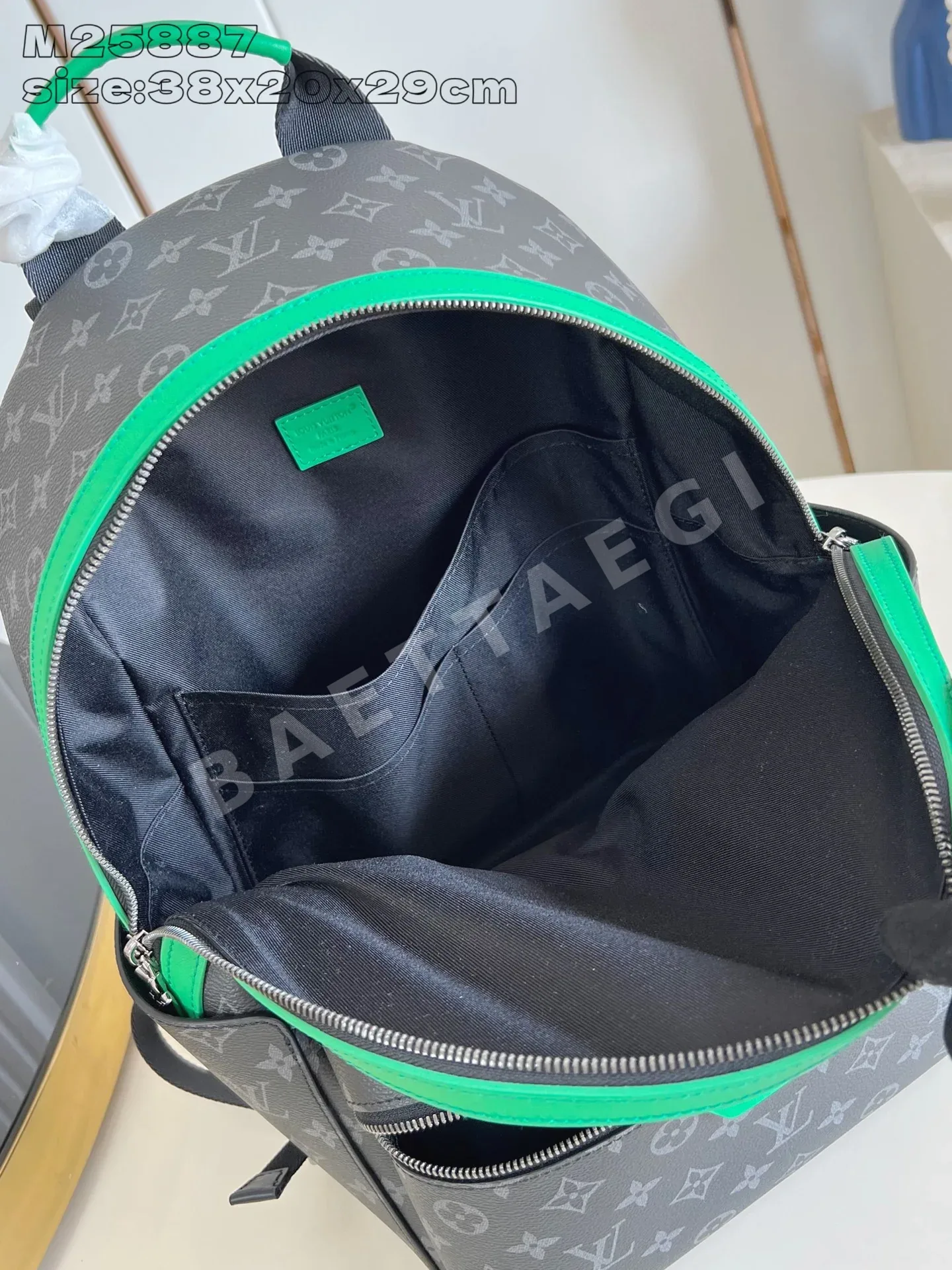 루이비통 M25887 백팩 스몰 상세 이미지 8