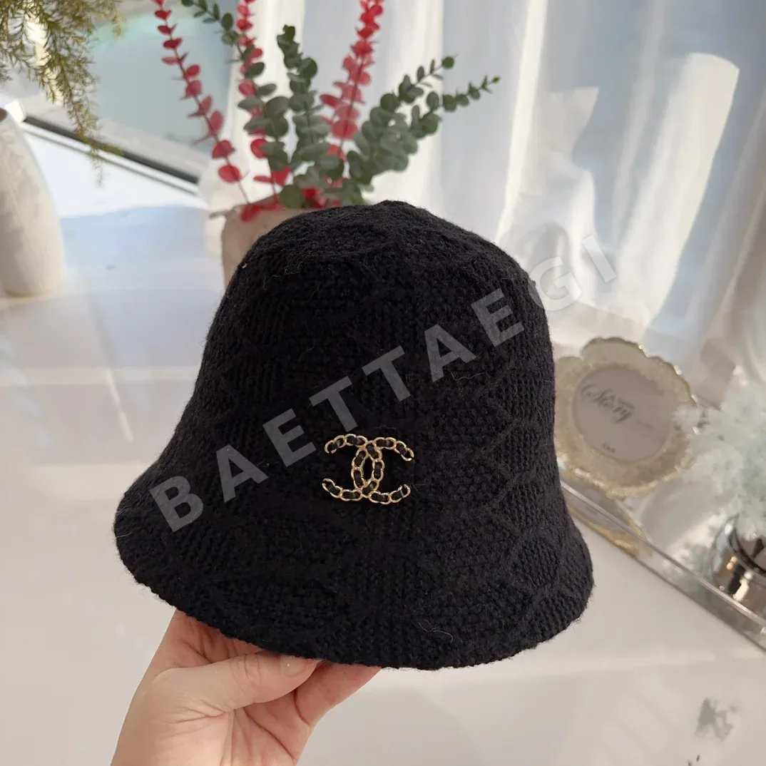 샤넬 자카드 체크 니트 버킷 햇 상세 이미지 4