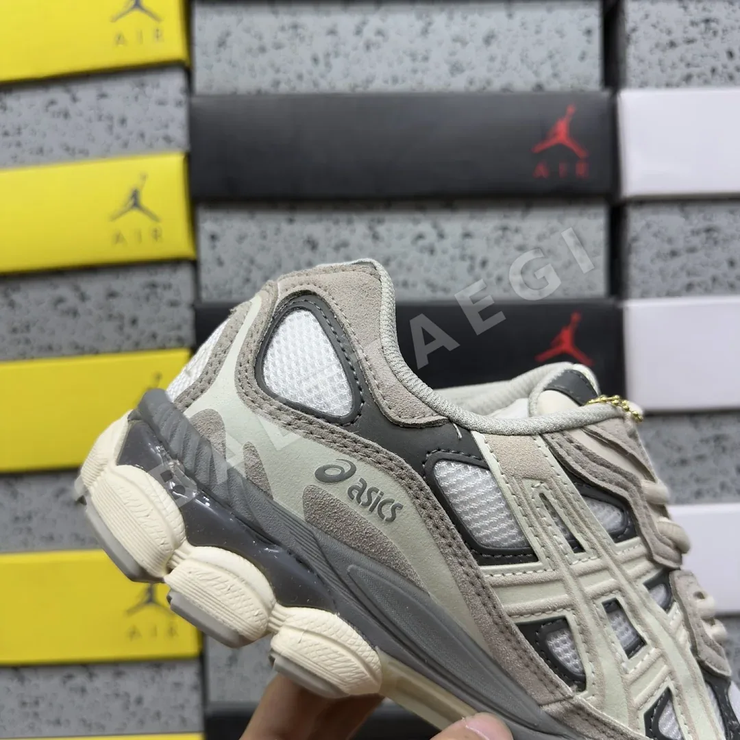아식스 [WZ] 젤 NYC 1201A789-103 200474 Asics Gel-NYC Oyster Grey 상세 이미지 4