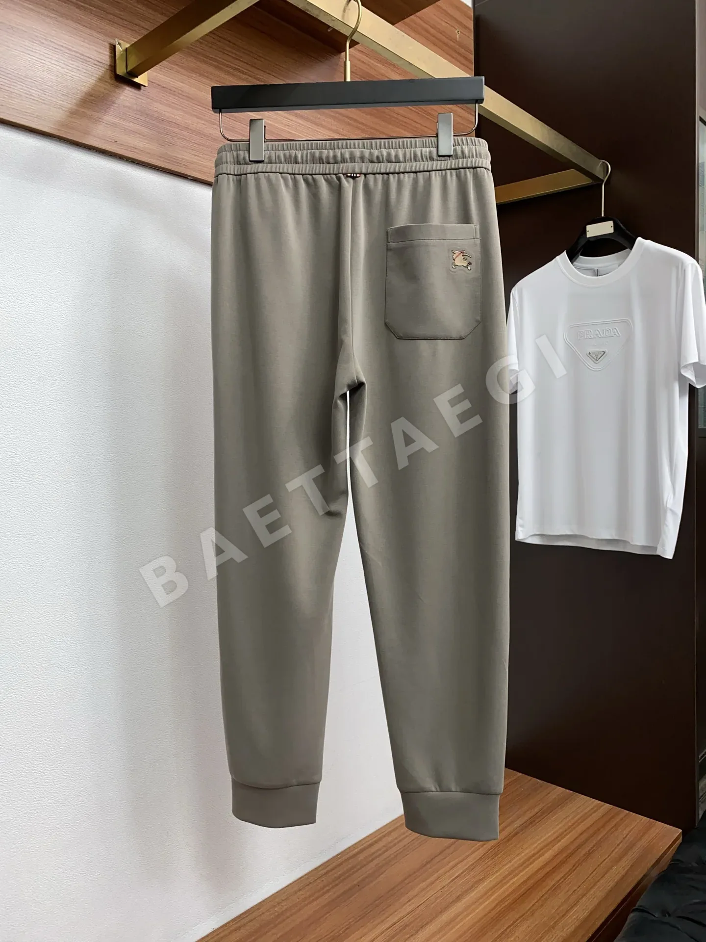 톰브라운 남성 바지 148334 Thom Browne Pants 상세 이미지 8