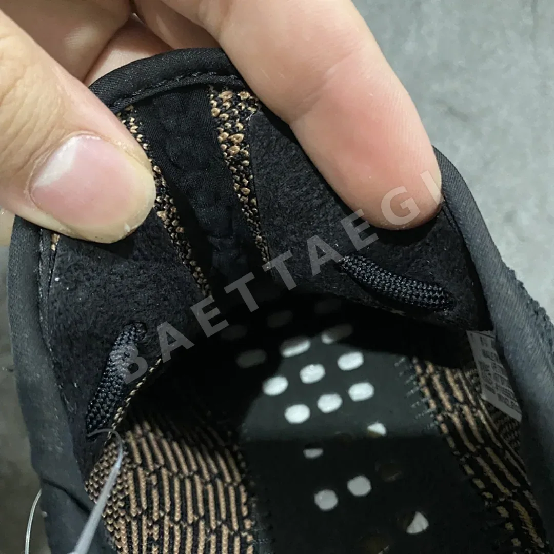 아디다스 이지 350 BY1605 200681 Adidas Yeezy 350 상세 이미지 12