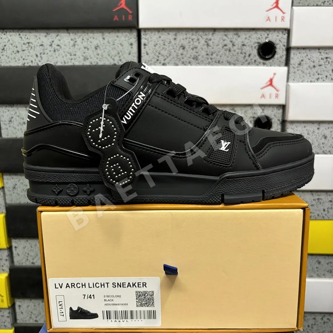 루이비통 [D1] 1 17 블랙 화이트 205837 Louis Vuitton 1-17