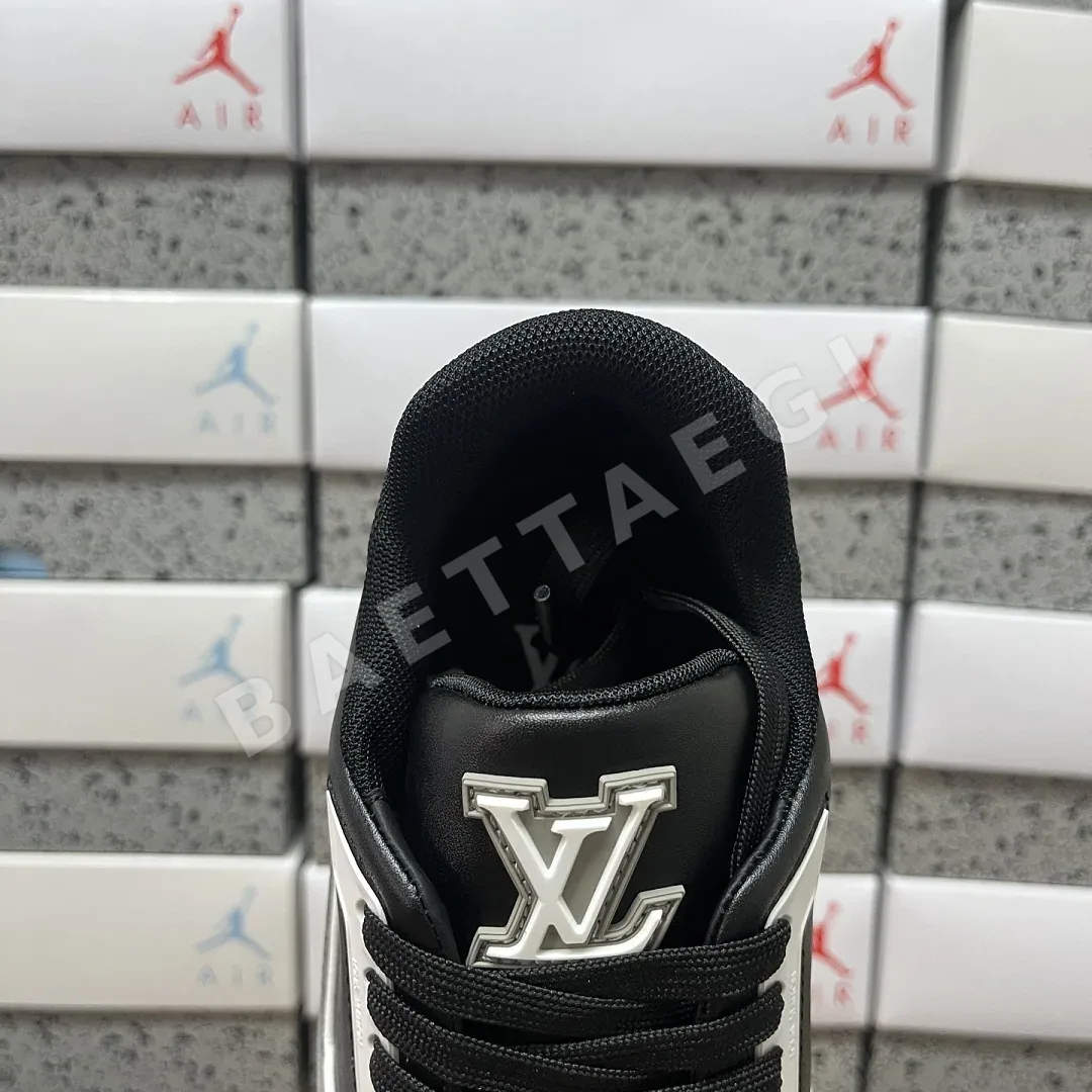 루이비통 [D1] V2 05 블랙 그레이 205844 Louis Vuitton V2-05 상세 이미지 4