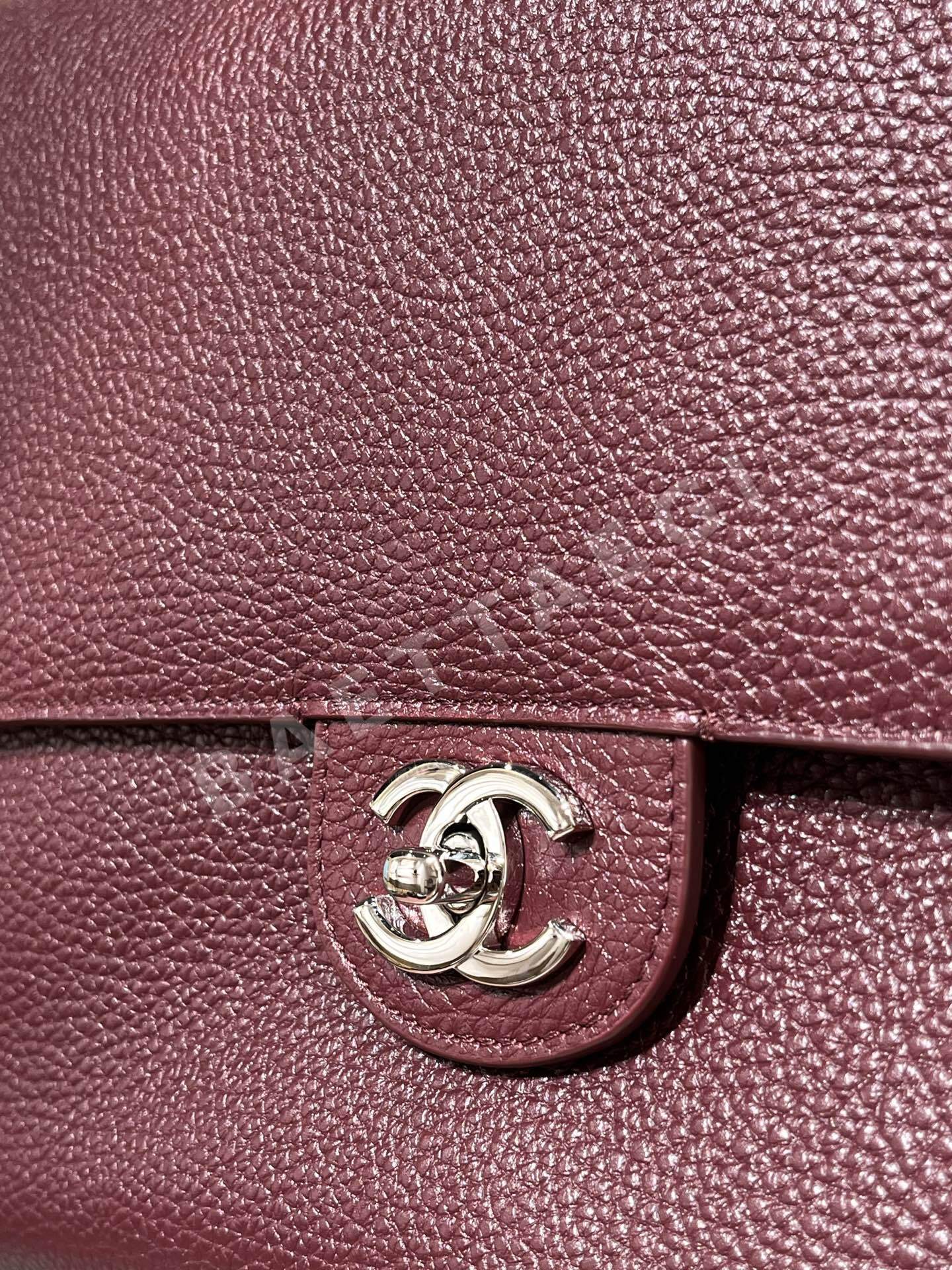 샤넬 지존 맥시 플랩 백(Grained Calfskin, AS6233) 상세 이미지 4