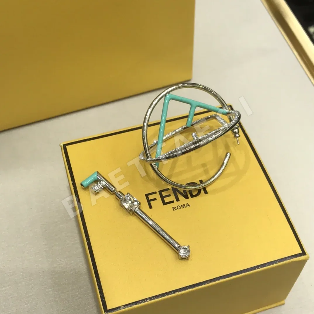 펜디 귀걸이 71429 Fendi Earrings 상세 이미지 3
